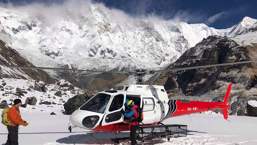 Annapurna Base Camp Helicopter Tour0