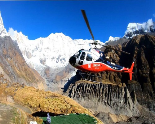 Annapurna Base Camp Helicopter Tour1